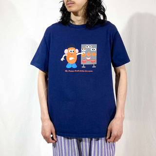 "Mr.Potato Head picks his one" キャラクター プリント Tシャツ