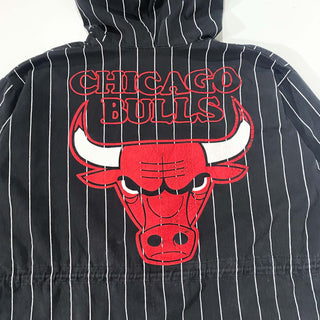 "CHICAGO BULLS" パッチポケット フーデッド コットンツイル ジャケット